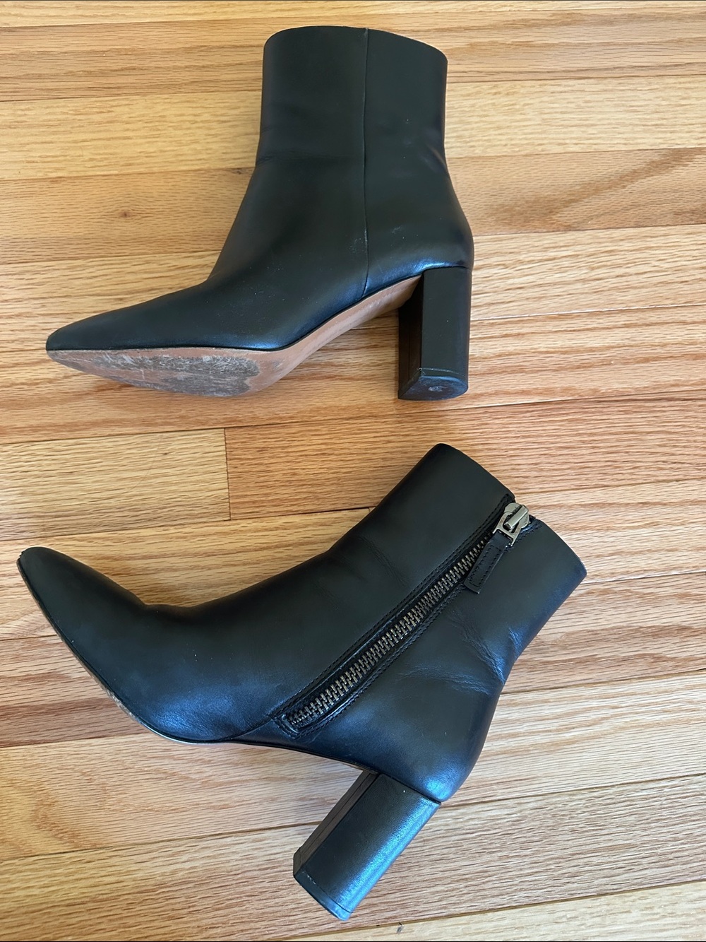Banana Tall Leather Ankle Booties With Zippets - Picture 4 of 12